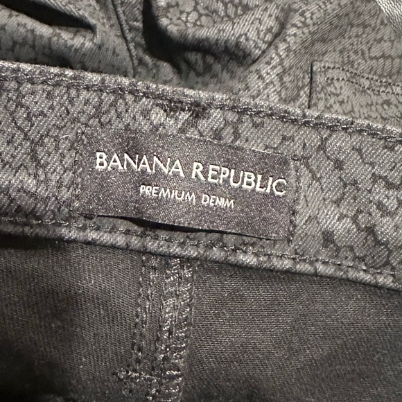 NEW Banana Republic Jeans - Picture 2 of 9